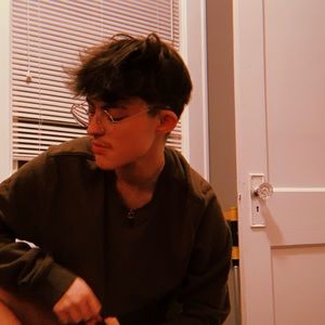 Meet your Posher, Keaton